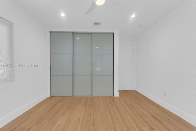 Building Photo - Northeast 99th Street, Miami Shores, FL 33138 - 3 BR 2.5 BA house