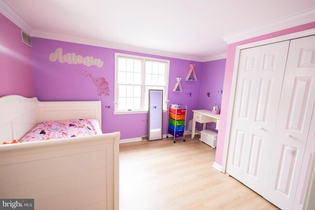 Building Photo - 24 Rose Apple Rd