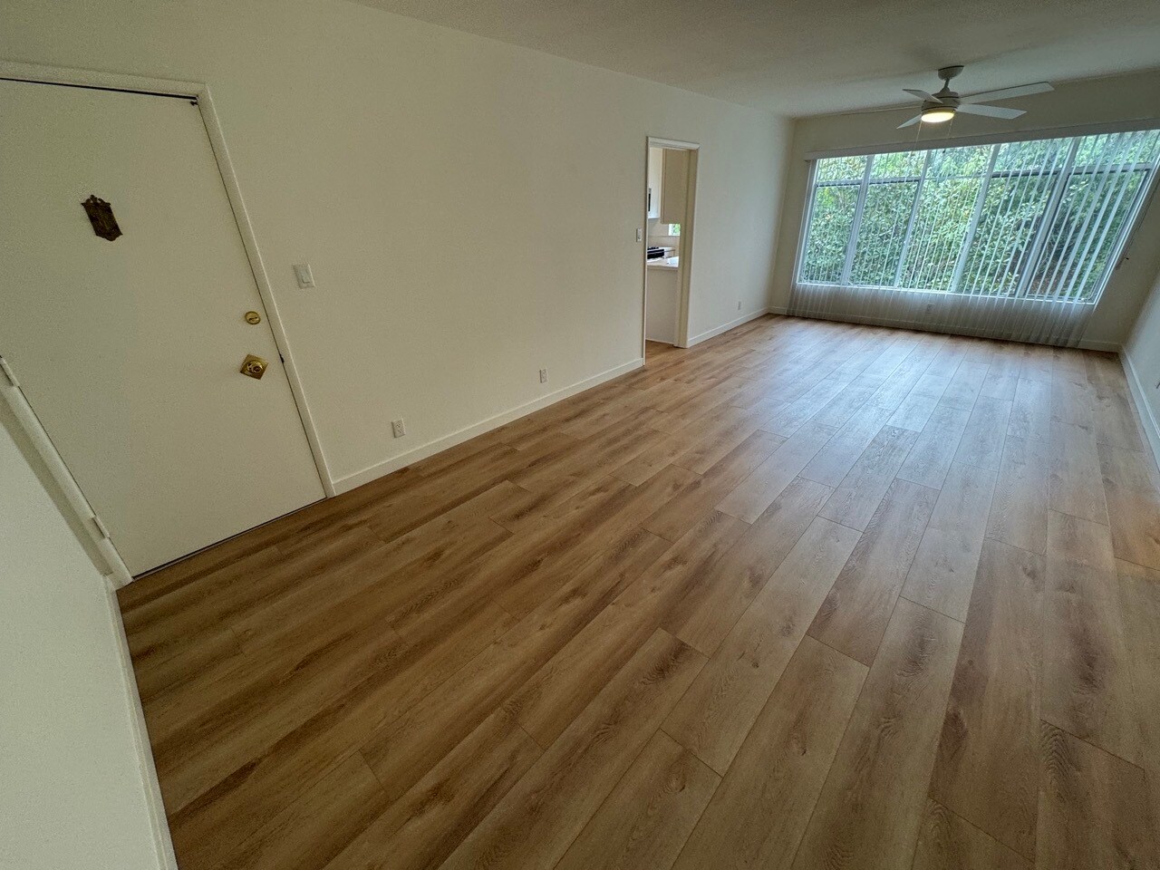 Building Photo - 11662 Sunset Blvd