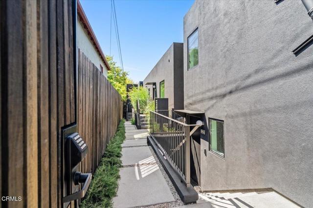 Building Photo - 3181 Verdugo Pl