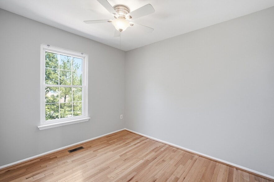 third floor bedroom 1 - 6228 William Edgar Dr