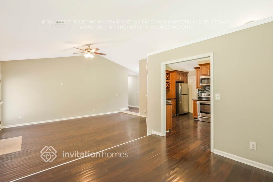 Building Photo - 1816 Amber Ct