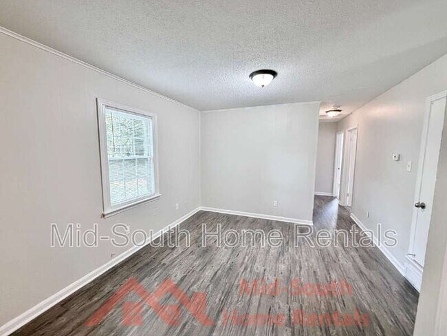 Building Photo - 3231 Harvester Ln