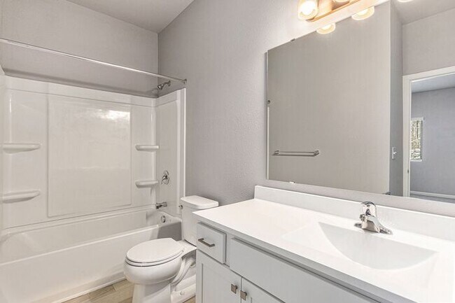 Building Photo - 3518 E Sedge Wren Dr