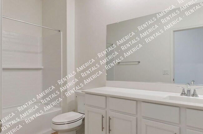 Building Photo - 5468 W Monterey Dr