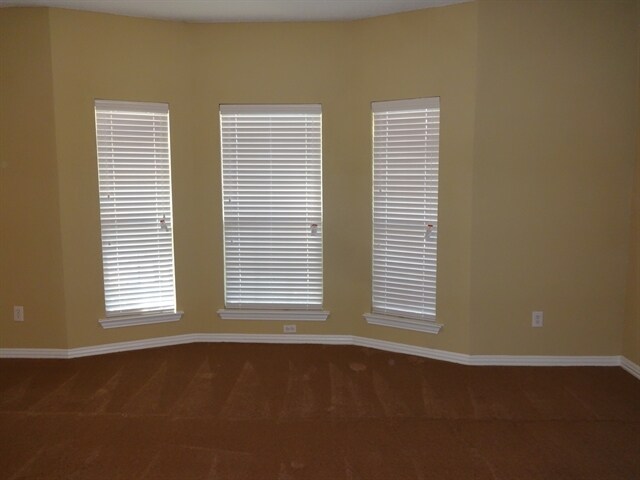 Building Photo - 717 Oteca Drive