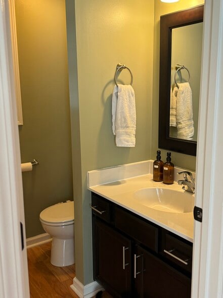 Building Photo - 60 Marietta St