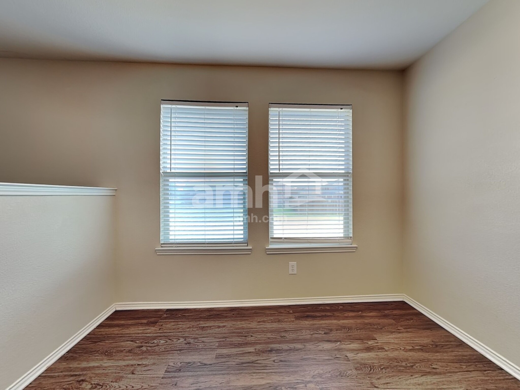 Building Photo - 538 Blue Sage Dr