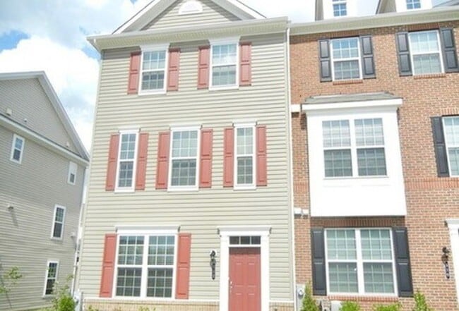 Building Photo - 512 Cobble Dr