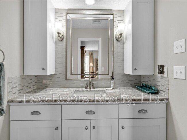 Building Photo - 2812 Allens Trail