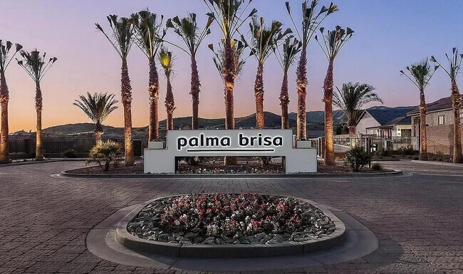 Building Photo - 820 E Ashurst Dr