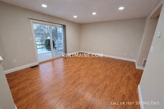 Building Photo - 33 Burleigh Rd