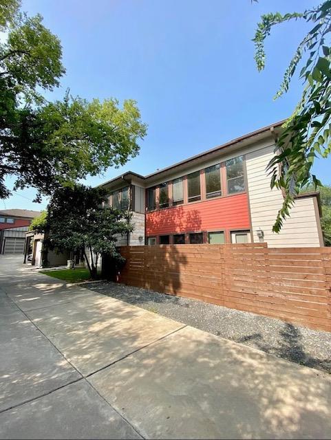 Building Photo - 903 Cardinal Ln