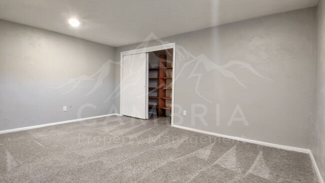 Building Photo - Beautiful 4 Bedroom Home in Sugarhouse