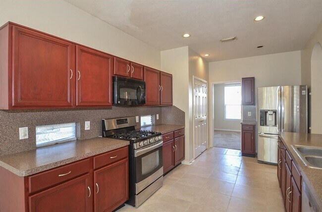 Building Photo - 17407 S Sienna Cove Ln