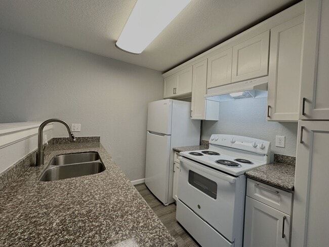 Interior Photo - Lincoln Crest Apartments - 6248 Gettysburg...
