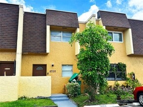 Building Photo - 5603 Blueberry Ct