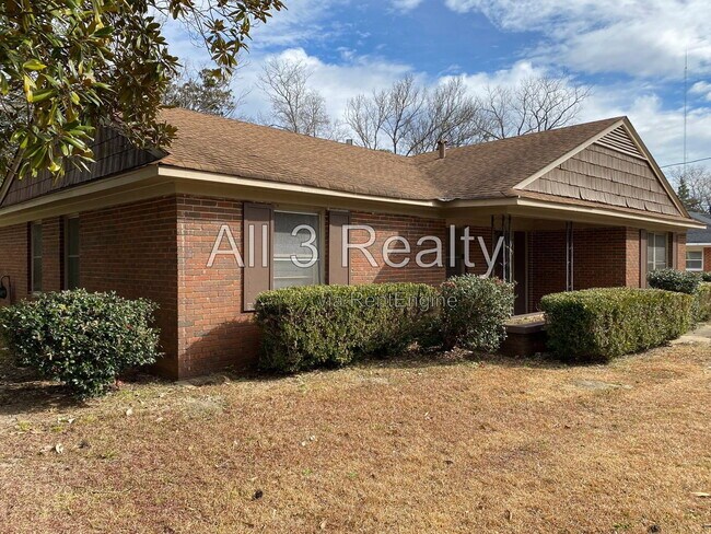 Building Photo - 3719 Bridlewood Dr