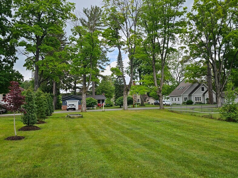 Building Photo - 3423 Poplar St