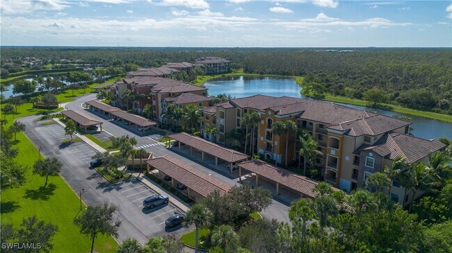 Building Photo - 9735 Acqua Ct