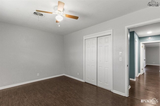 Building Photo - 4805 Big Bend Dr