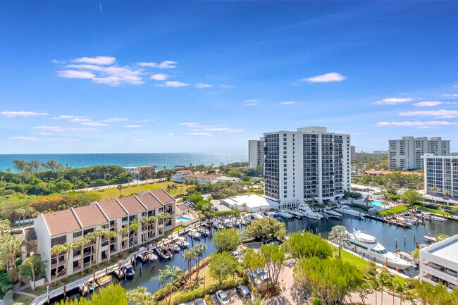 Building Photo - 4740 S Ocean Blvd