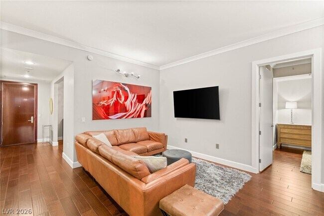 Building Photo - 4575 Dean Martin Dr