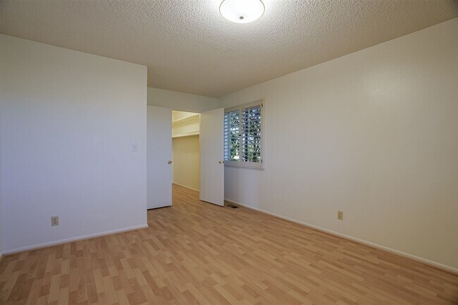 Building Photo - 3 Bedroom, 2 Bath Home with Views in Prescott!