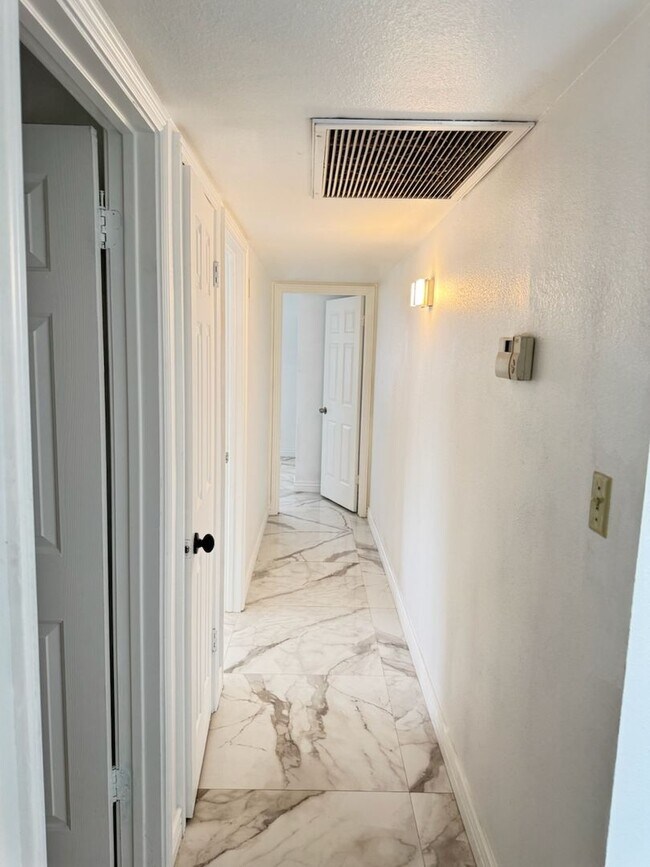 Building Photo - Dobson Ranch 4 bedroom rental