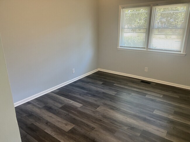 Building Photo - 6311 Glenlea Cir