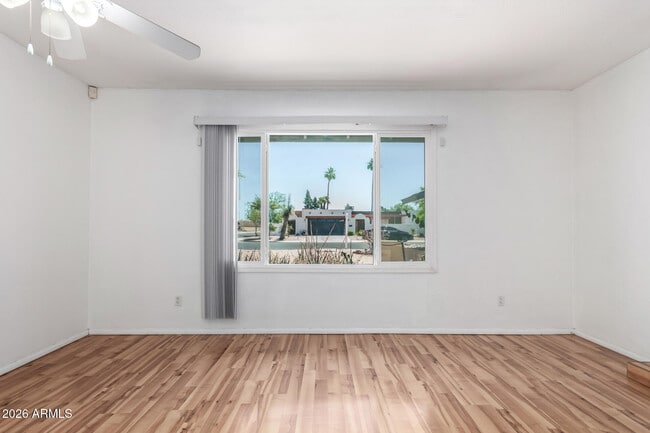 Building Photo - 4404 S McAllister Ave