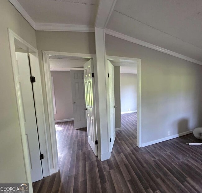 Building Photo - 1577 Corinth Poseyville Rd