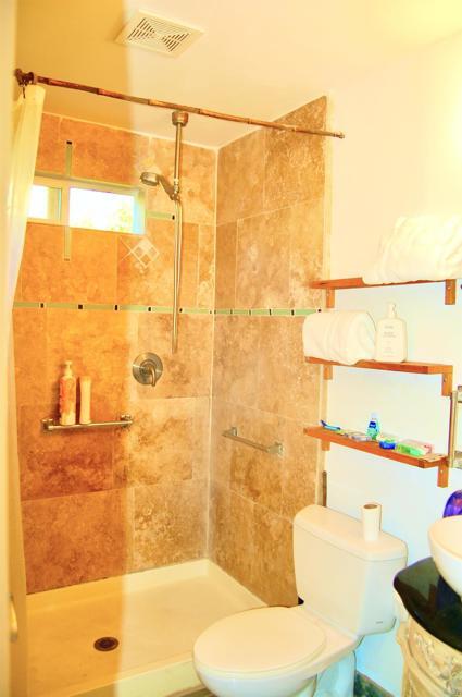 Building Photo - 736 Mar Vista Dr