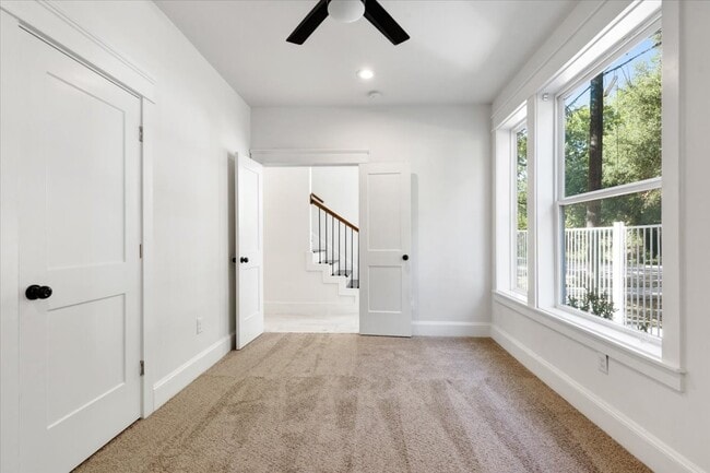 Building Photo - 6725 St Augustine St