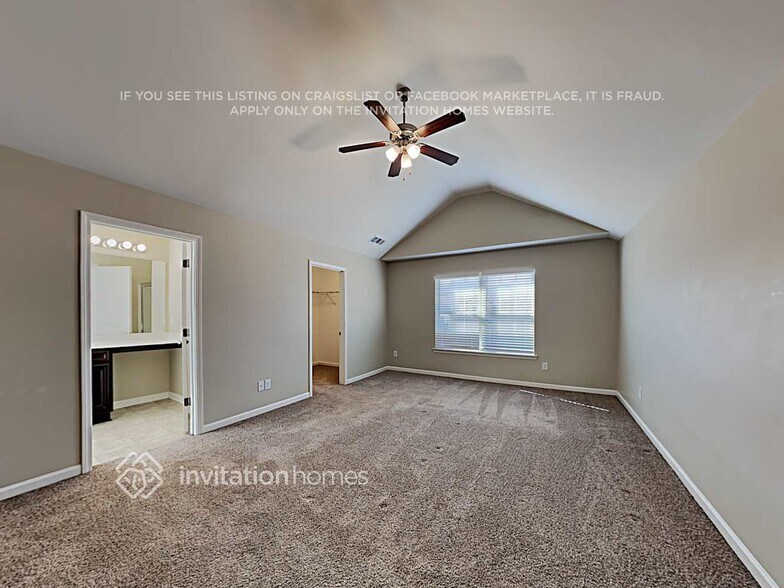 Building Photo - 4640 Baldwin Dr