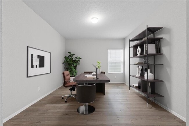 Building Photo - 261 Hortus Dr
