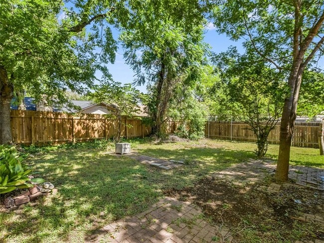Building Photo - 11622 Fast Horse Dr