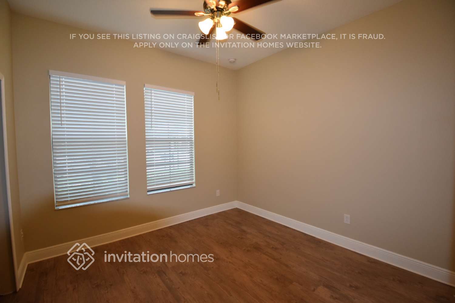 Building Photo - 1892 Tonka Terrace