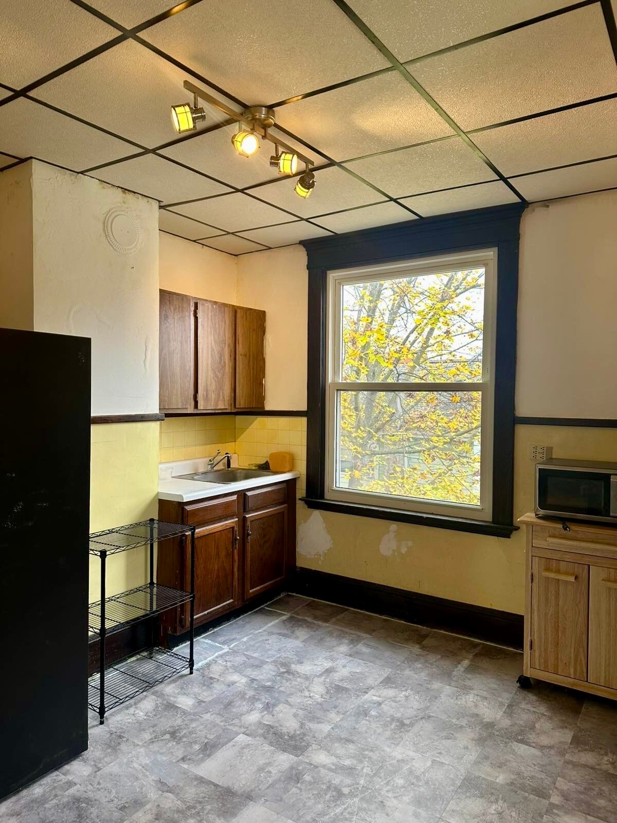 Building Photo - 107 3rd Ave