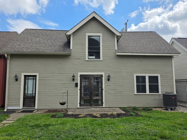 Building Photo - 2011 Alabama St