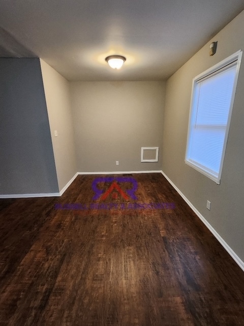 Building Photo - 2500 Tempest Dr SW
