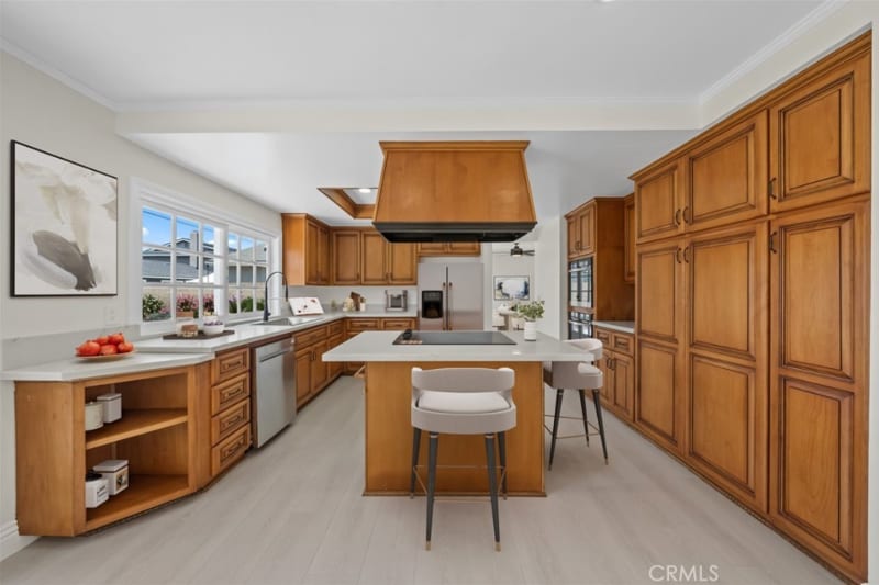 Building Photo - 16401 Mercier Ln