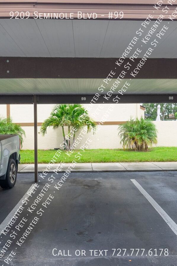 Building Photo - 9209 Seminole Blvd