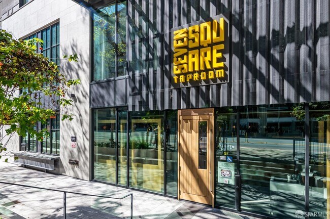 Building Photo - 246 2nd St