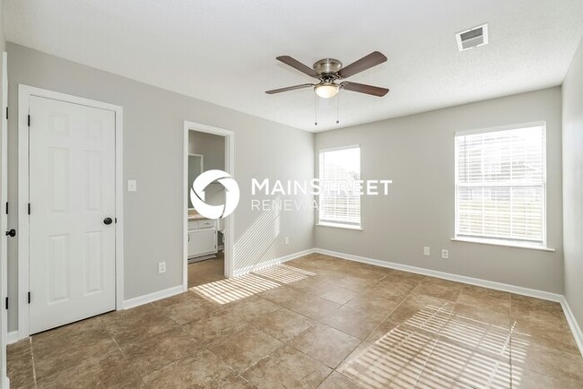 Building Photo - 4834 Royal Hills Cv