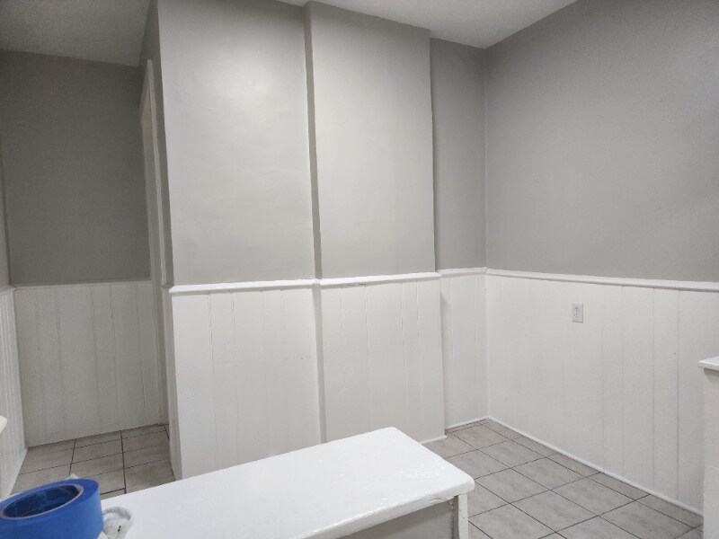 Building Photo - 945 Dana Ave