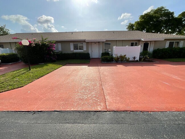 Primary Photo - 18856 Argosy Dr