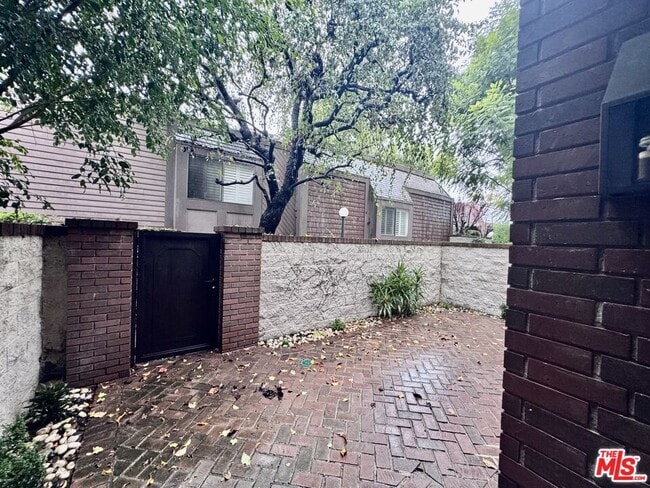 Building Photo - 4435 Alla Rd