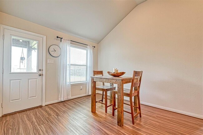 Building Photo - 20202 Creekdale Bend Dr