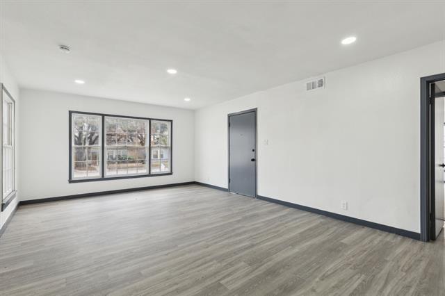 Building Photo - 3737 Bilglade Rd